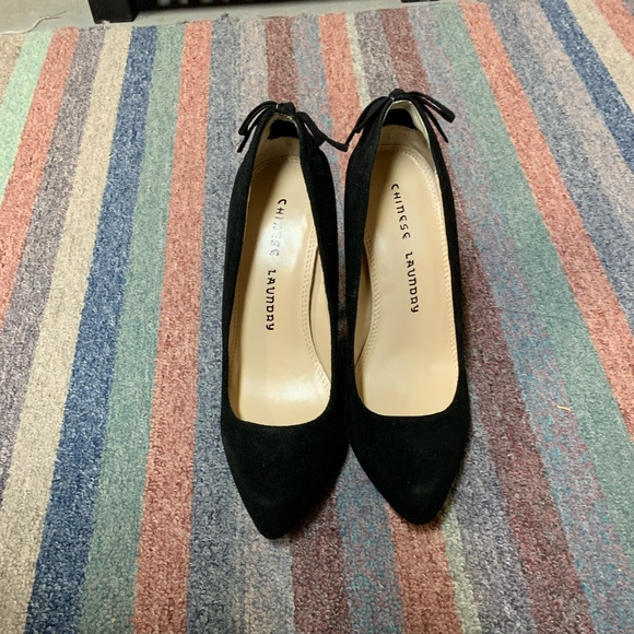 Brand new never worn black genuine suede heels - Picture 3 of 5